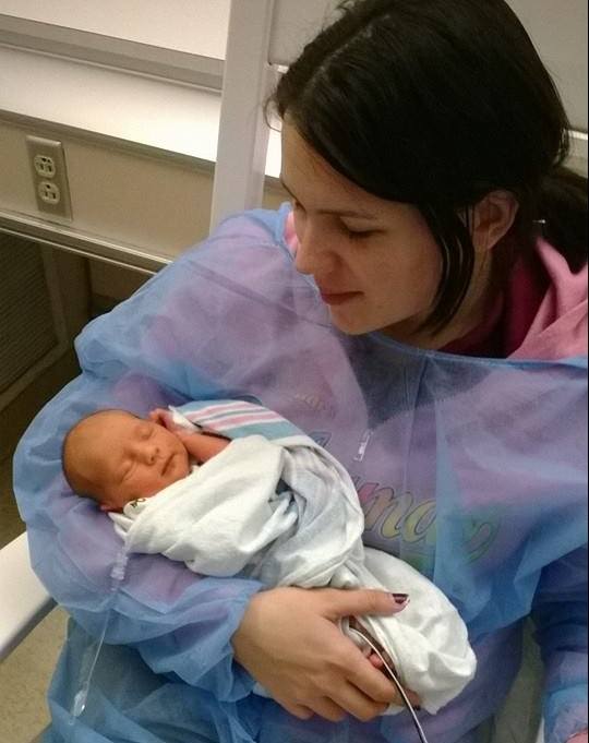 Bella preemie with mom