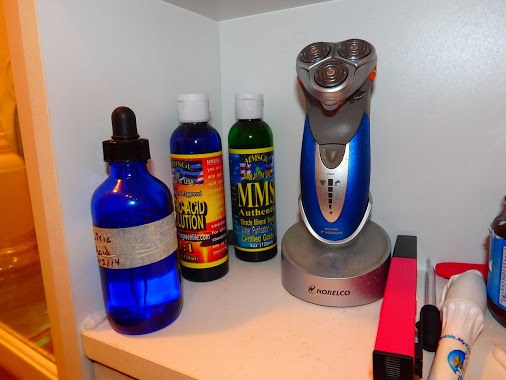 MMS-still-on-bathroom-shelf-day-after