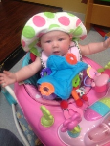 Wallace Eva_polkadot_hat