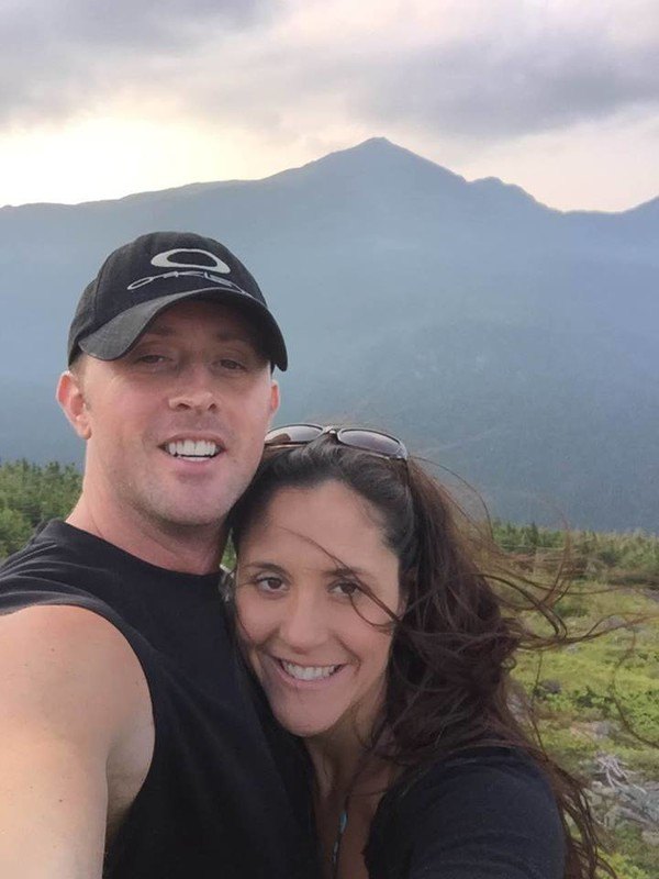 Holm parents on mountain