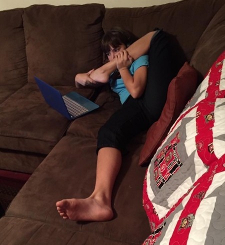 Erin Zoe hypermobile