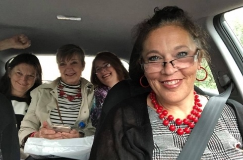 Connie Jennifer Kathleen and Terri in car in DC