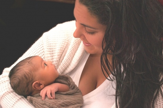 Marty-beautiful-baby-adores-mama