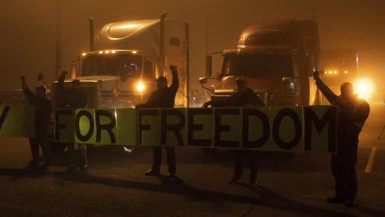 canadian-truckers-freedom