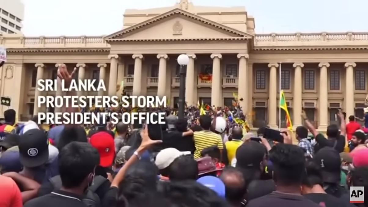 sri-lanka-storn-president-office