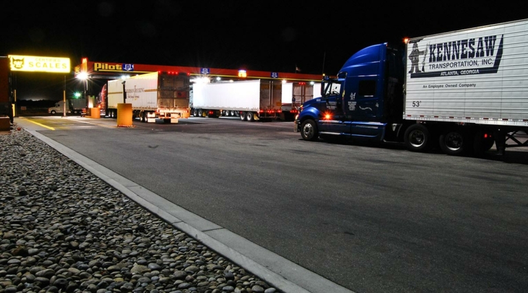 truck-stop-fuel-diesel-loves-night-california-768x427