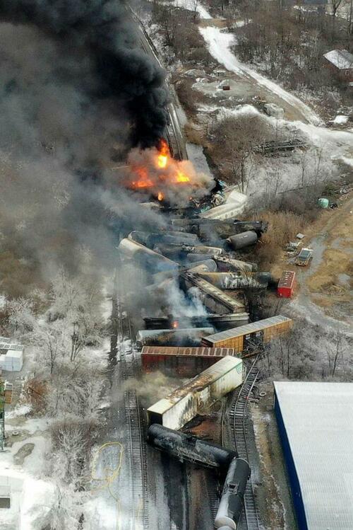 derailment-3-ap-rc-230206_1675690785810_hpEmbed_4x3_992